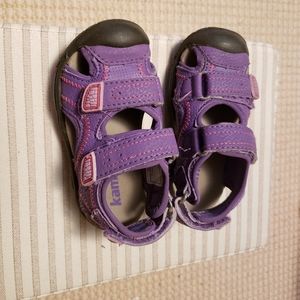 Kamik Seaturtle 2 closed toe sandals/water shoes